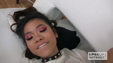 Thai tini pina megfurulyáztatva Thumb