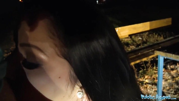 Egy kis lóvéért belement a nagycicis magyar származású bige hogy lecummantsa a dákót Thumb
