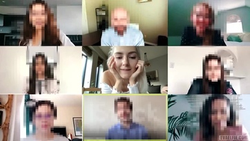 A tündéri fősulis csajszi kapott egy gigantikus robbanótöltetet a szűk nunijába Thumb