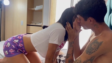 Elvettem a bűbájos mostoha kishúgom tisztaságát és sőt teledurrantottam a kis nunikáját Thumb