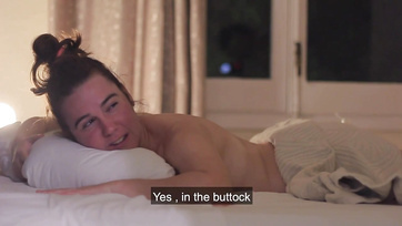 A pajkos legény cirógatás közben a nagy picsájú szexbomba nunikáját is megtúrogatta Thumb